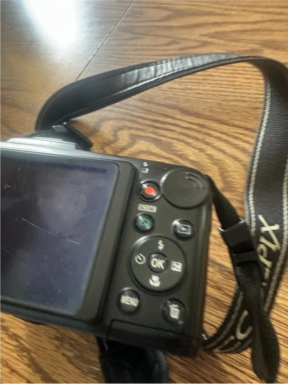 Nikon COOLPIX L110 12.1MP Digital Camera - Black no sim free shipping (details)